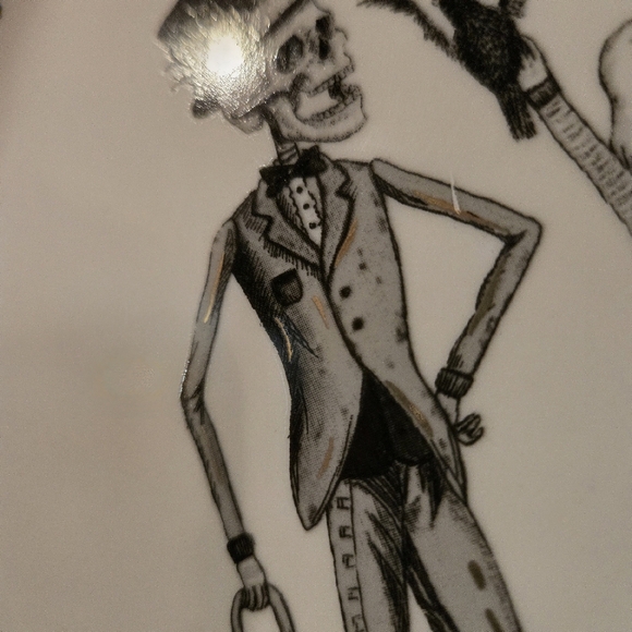 Potter's Studio Halloween VICTORIAN SKELETON (4-PC) Dinner Plates~ Scalloped/New - Picture 6 of 9